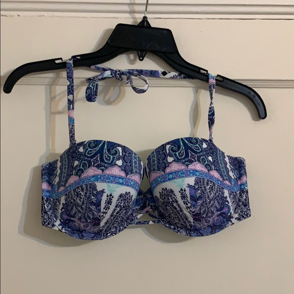 Victoria’s Secret bikini top